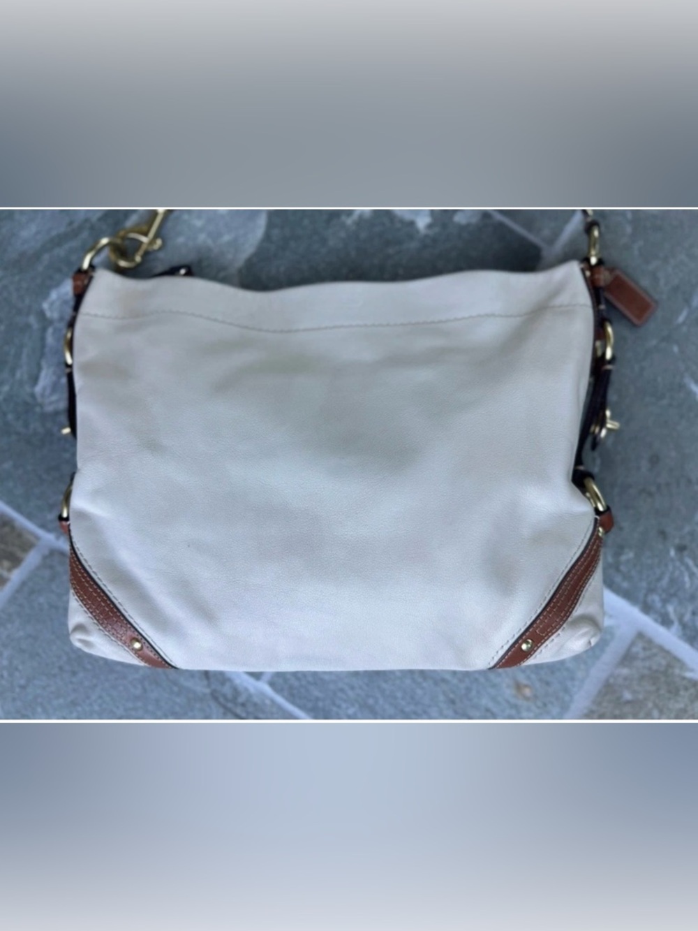 Coach Vintage Hobo Carly Bag with Brass Details Creamy White L0773-11636 - Picture 3 of 16